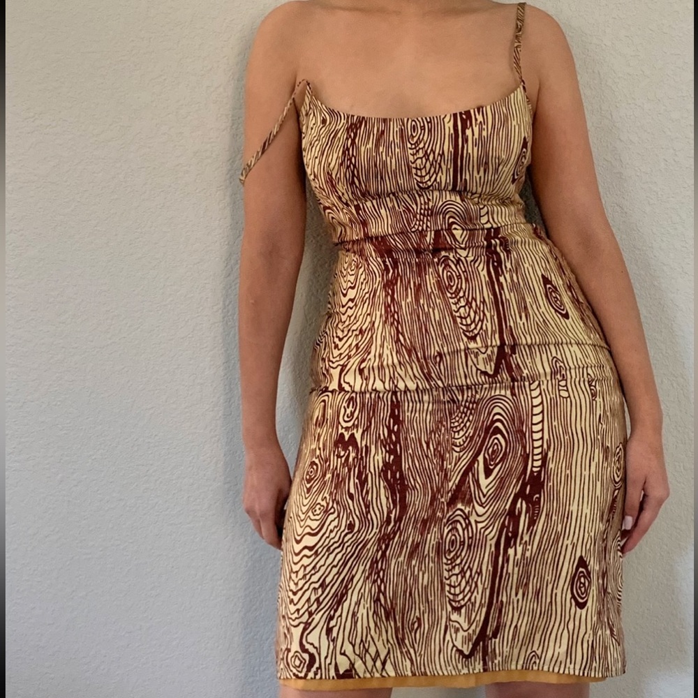 Unique tree pattern dress